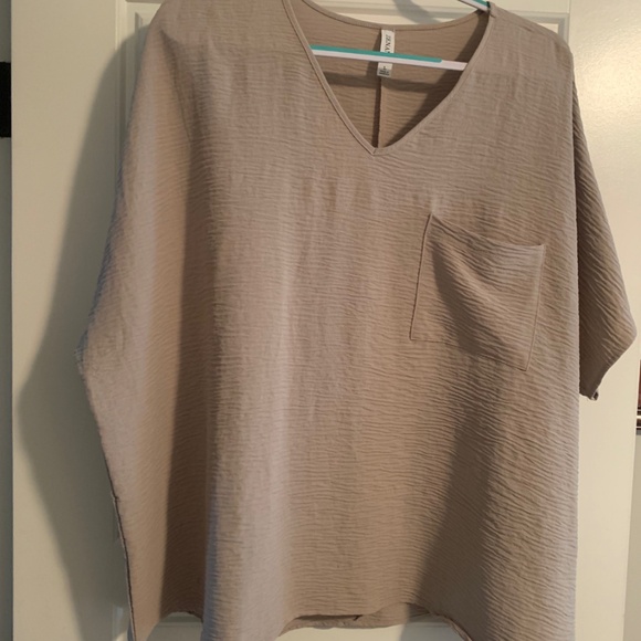 Women’s V Neck Top - Picture 1 of 5